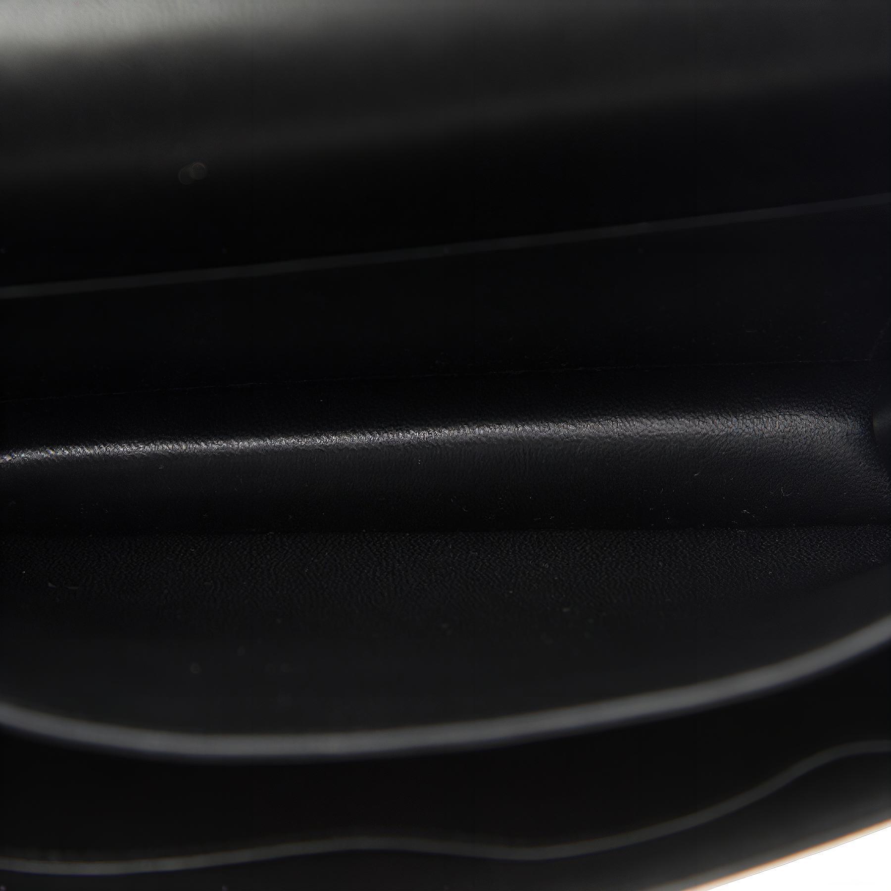 Photo 21885030