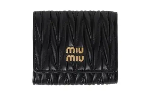 MIU MIU Matelassé Leather Wallet Small Women's Black