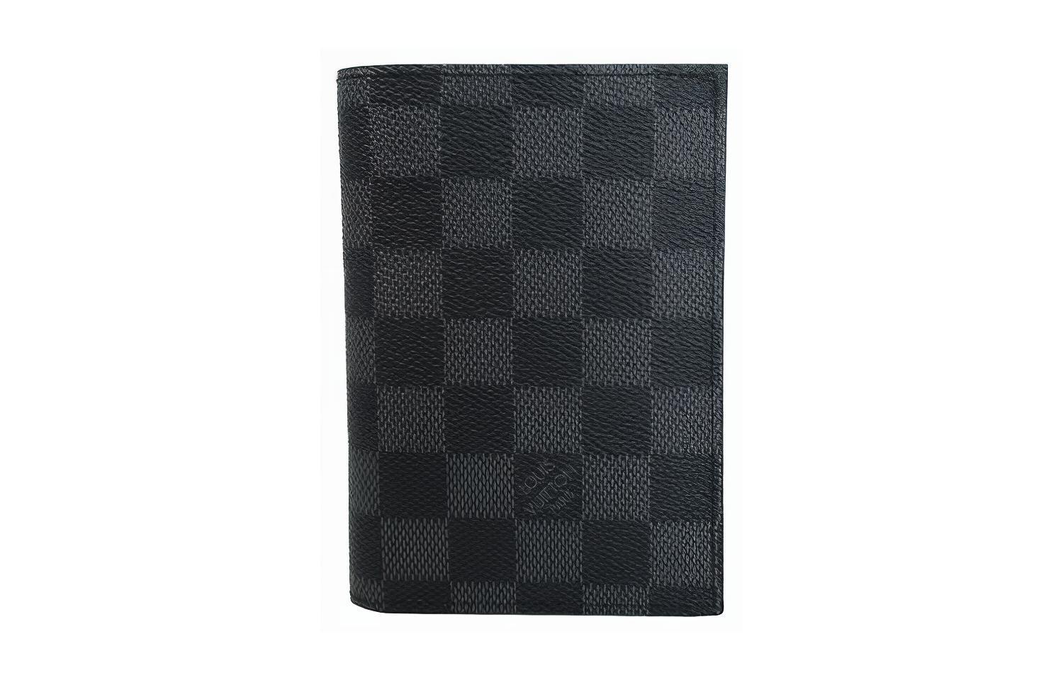 Обложки на паспорт Louis Vuitton