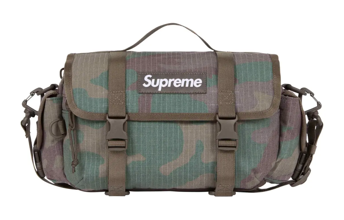 Supreme 500D Cordura® Nylon Travel Bag Unisex Camouflage