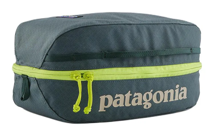 Patagonia Black Hole Recycled Polyester Travel Organizers Unisex Nouveau Green