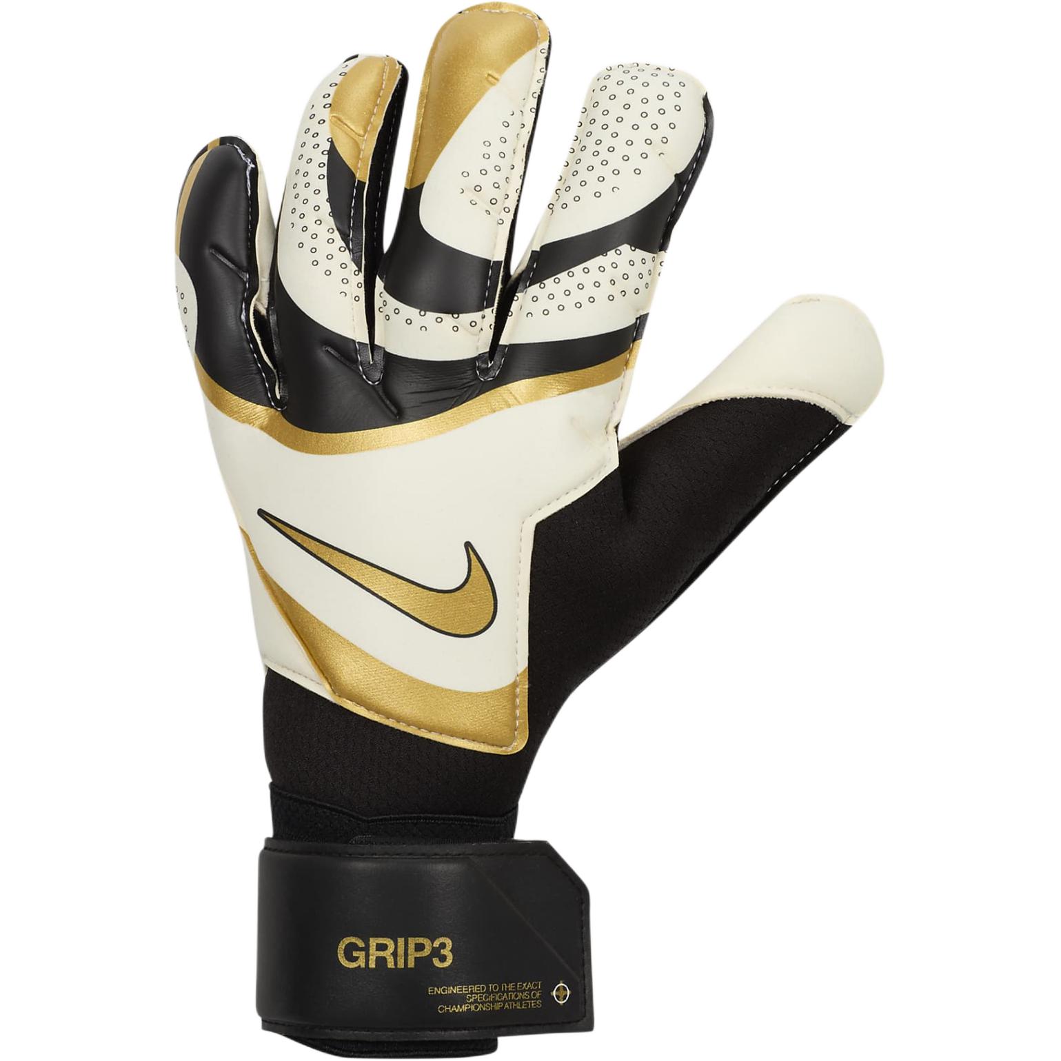 Nike Goalkeeper Gloves