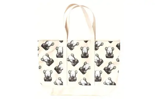 UNIQLO Kaws Uniqlo Collaboration Cotton Tote Bag, Shopping Bag, Handbag, Shoulder Bag Unisex Ivory