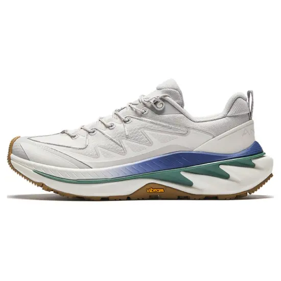 ANTA Outdoor Shoes Women's Low-Top Ivory White/Cumulus Grey