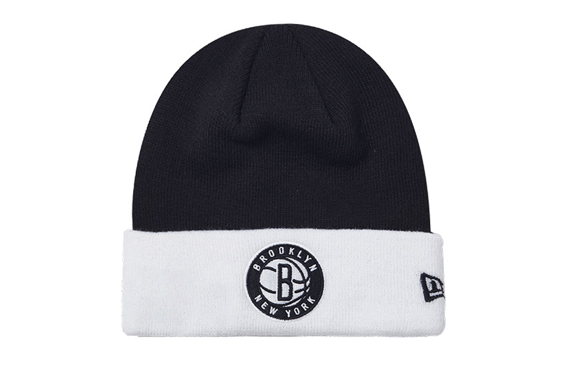 Мужская шапка New Era Beanie (черная)