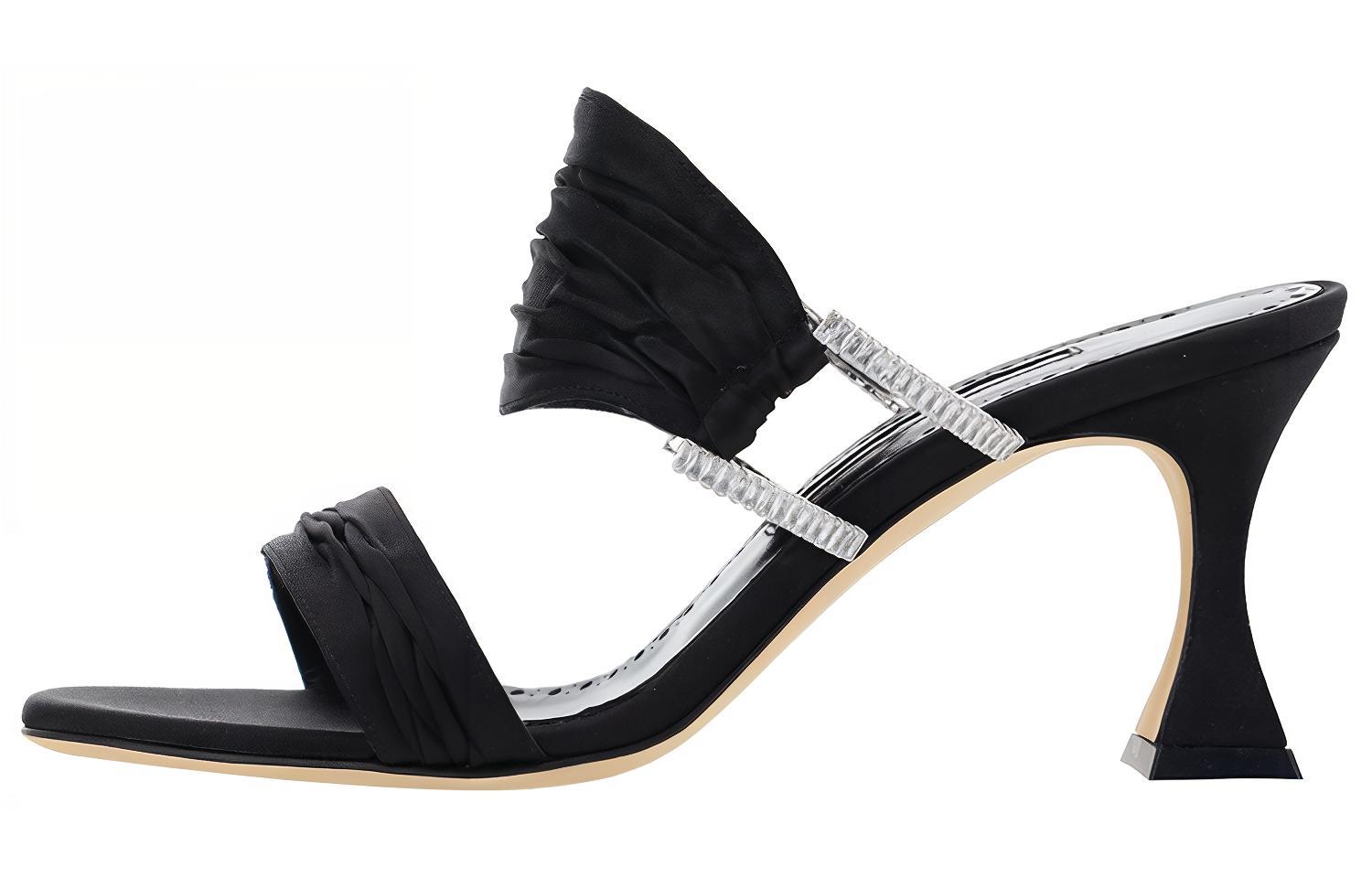 Шлёпки и тапки Manolo Blahnik
