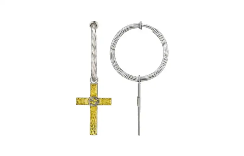 【RunwayPrevious Season】Interlocking G enamel cross single earring