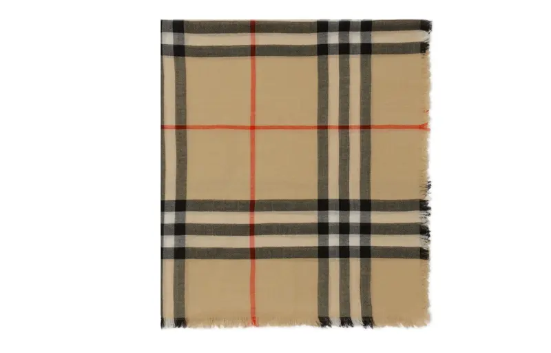 Burberry Vintage Check Wool Scarf