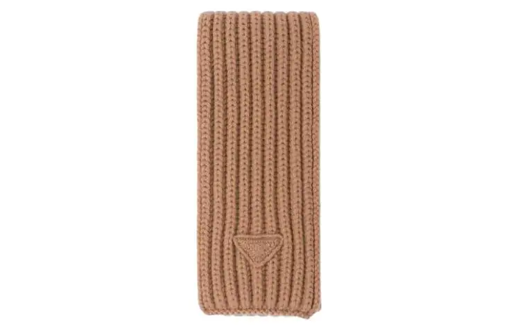 PRADA Logo detail Cashmere Scarf