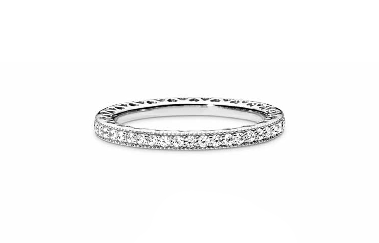 Женское кольцо Pandora Sparkling Heart (серебряное)