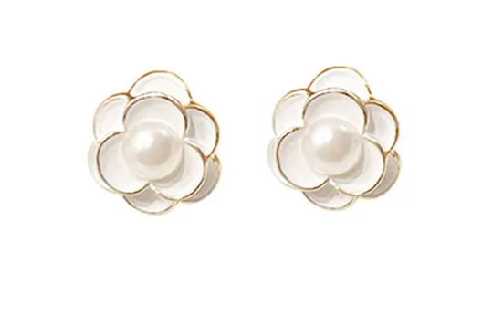 Asia Star Alloy Stud Earrings Women's