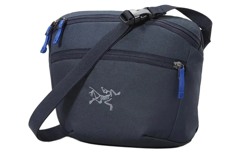 Arc'teryx 2.5L Fanny Pack Outdoor Bag Recycled Polyester Sapphire Black With Active Color Unisex