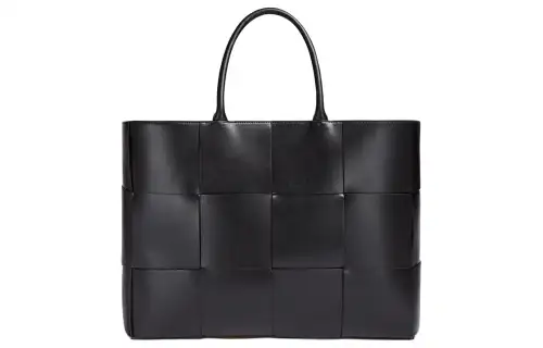 Bottega Veneta ARCO Lambskin Handbag Large Men's Black