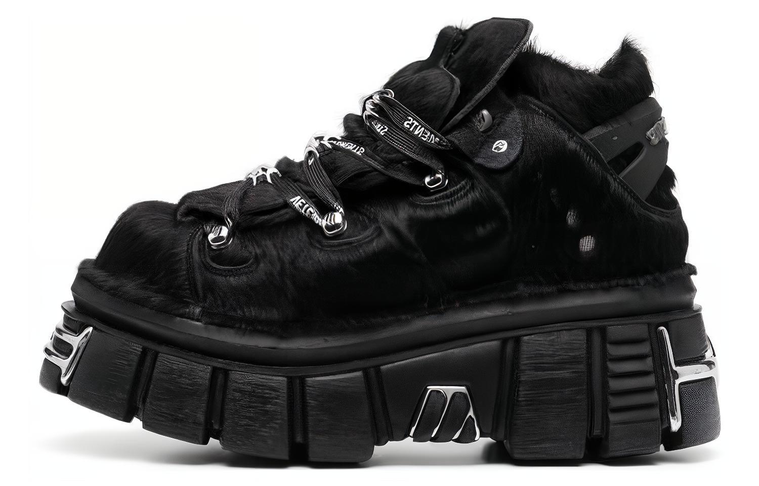 Высокие кроссовки Vetements