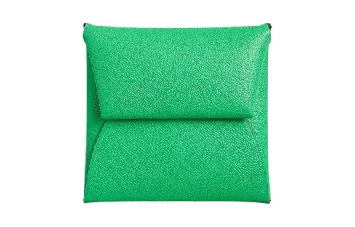 HERMES Bastia Madame Calfskin Wallet Women's 0Z Vert Comics Comic Green