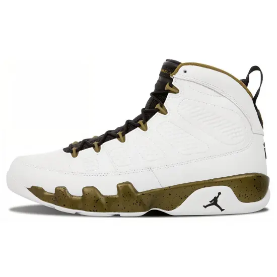 JORDAN 9 Retro Statue
