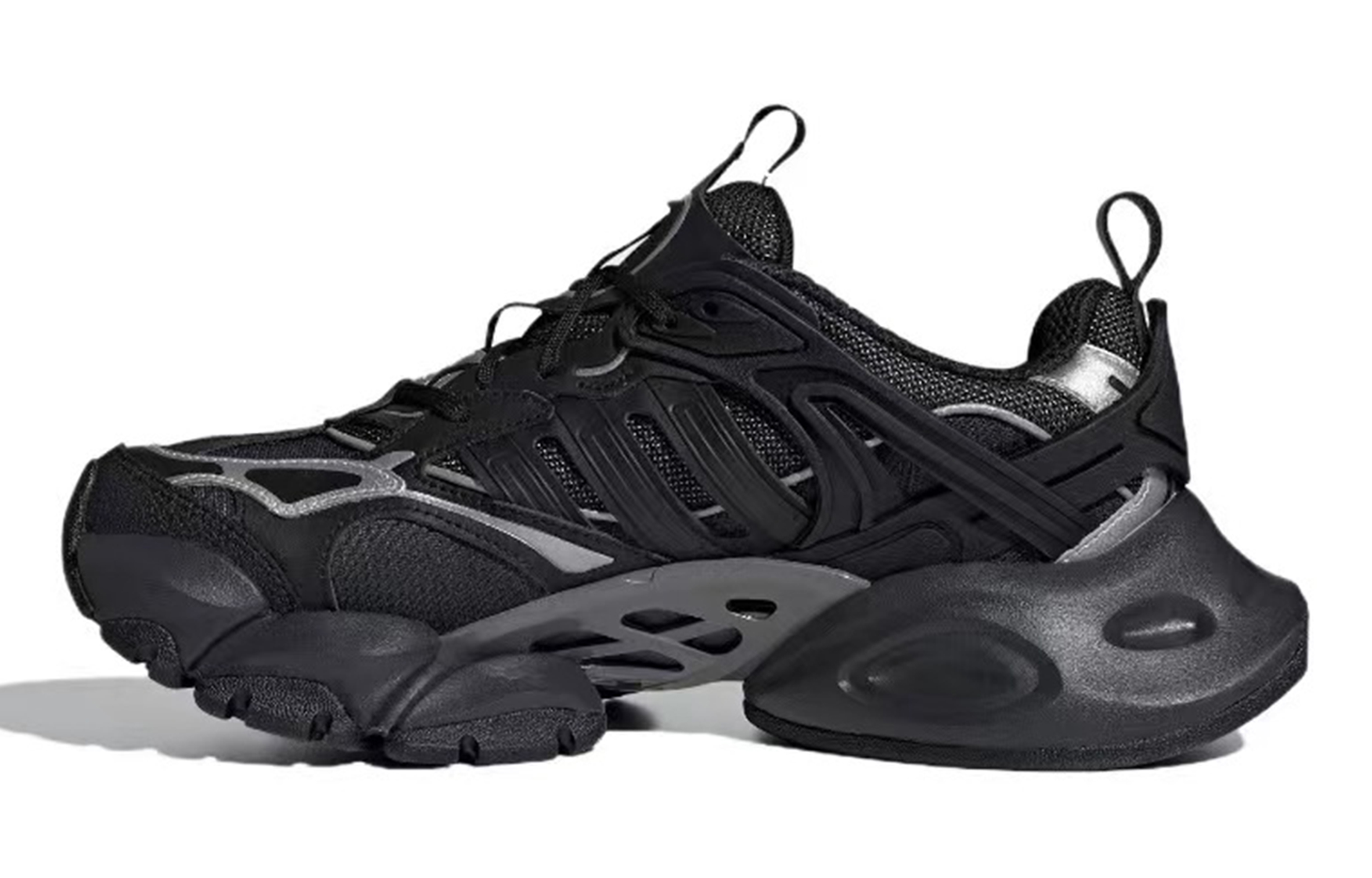 【】  adidas VENTO XLG DELUXE 811