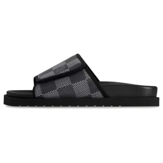 LOUIS VUITTON Miami Slide Slippers Men Black