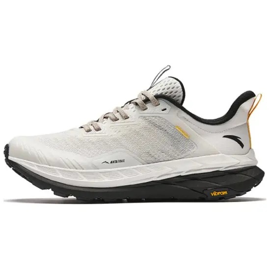 ANTA Running Shoes Men Low-Top Papyrus White/Basic Black/Light Sugar Yellow