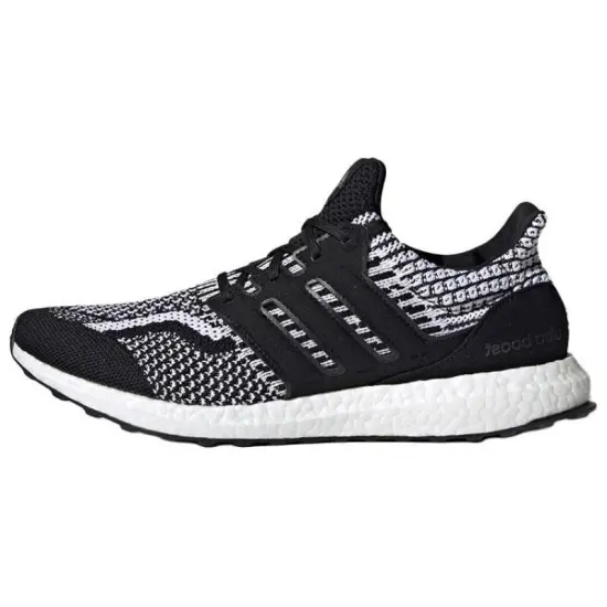 Adidas Ultra Boost 5.0 DNA Oreo