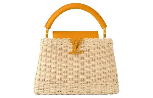 LOUIS VUITTON Capucines Bb
