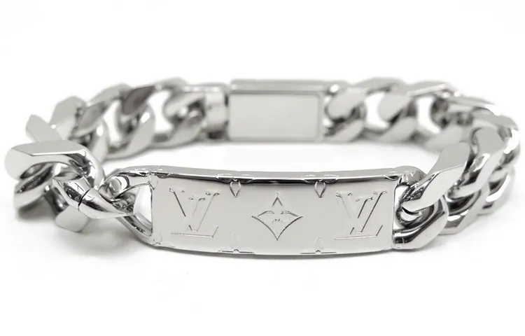 LOUIS VUITTON Monogram Cuban Chain Unisex Silver