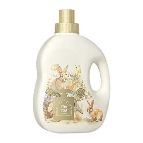 Perfume contains rose, floral washing powder strongly flavoured, long-term effect
