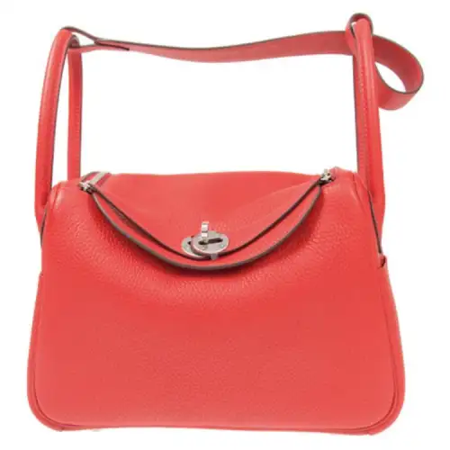 HERMES Lindy Taurillon Clemence Cow Leather Handbag 26 Women's S3 Rouge De Coeur Heart Red