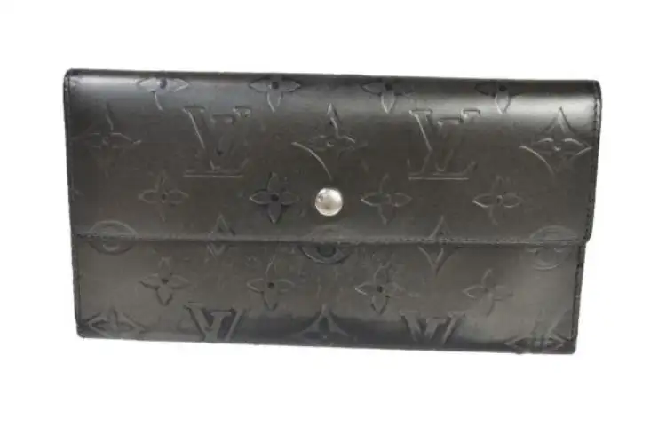 LOUIS VUITTON Leather Wallet Medium Unisex Black