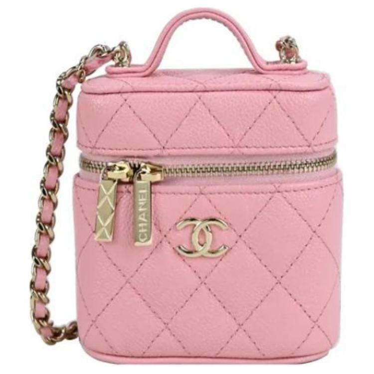 CHANEL Chanel, design leather straps with diamond pattern, golden cosmetic bag, box, cigarette case, fuchsia one-shoulder bag, material