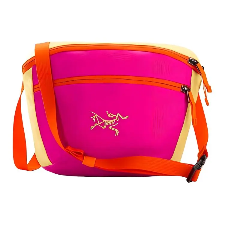 Arc'teryx Mantis 2.5L Shoulder Bag, Crossbody Bag Recycled Material Rose Red Unisex
