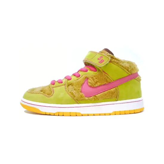Nike SB Dunk Mid Mama Bear