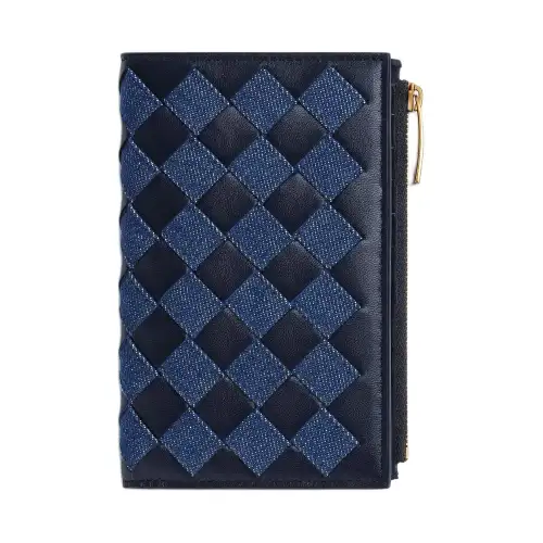 Bottega Veneta Intrecciato Medium Bi-Fold Wallet