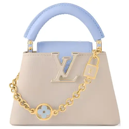LOUIS VUITTON Capucines Nano