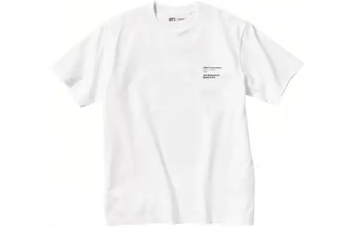 UNIQLO T Shirts Unisex White Crew Neck Moderate Straight Fit