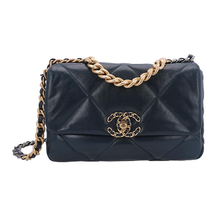 CHANEL 19Bag 520