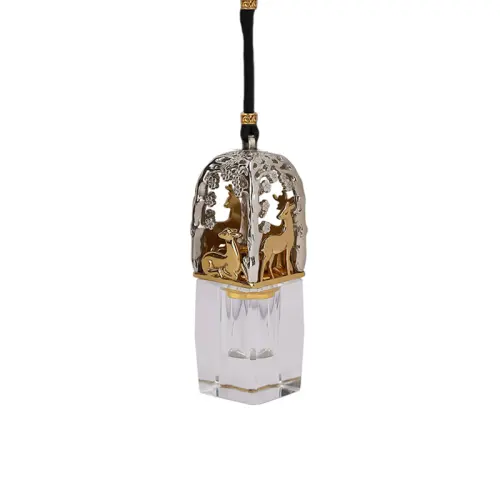 Small design protective amulet, rear view mirror, high-end pendant, perfume, universal aromatherapy