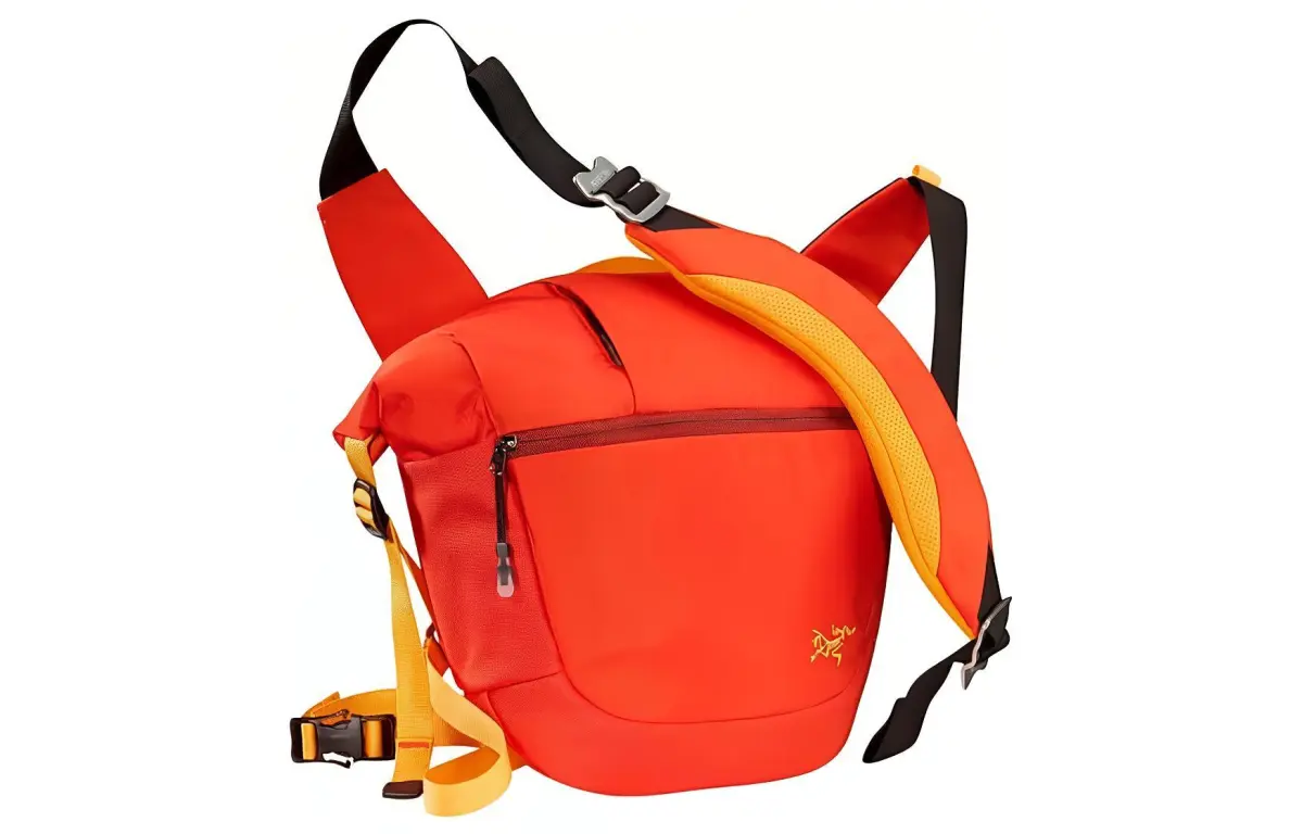 Arc'teryx No Capacity Shoulder Bag, Crossbody Bag Fabric Orange Unisex