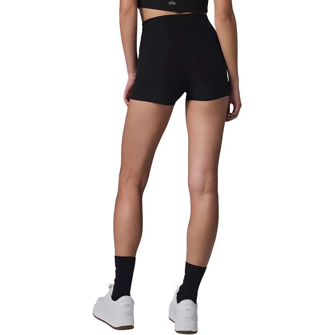 Alo Yoga Shorts Women’s Moderate