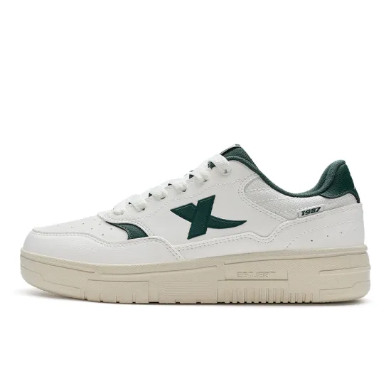 XTEP Air Force One Skateboard Shoes Men Low-Top Sail White/Forest Green
