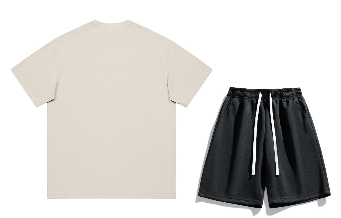 COMOWA Love is not endless abuse. Fun creative no-letter Logo print loose drop-shoulder heavy cotton short-sleeve T-shirt and shorts casual sportswear set, unisex