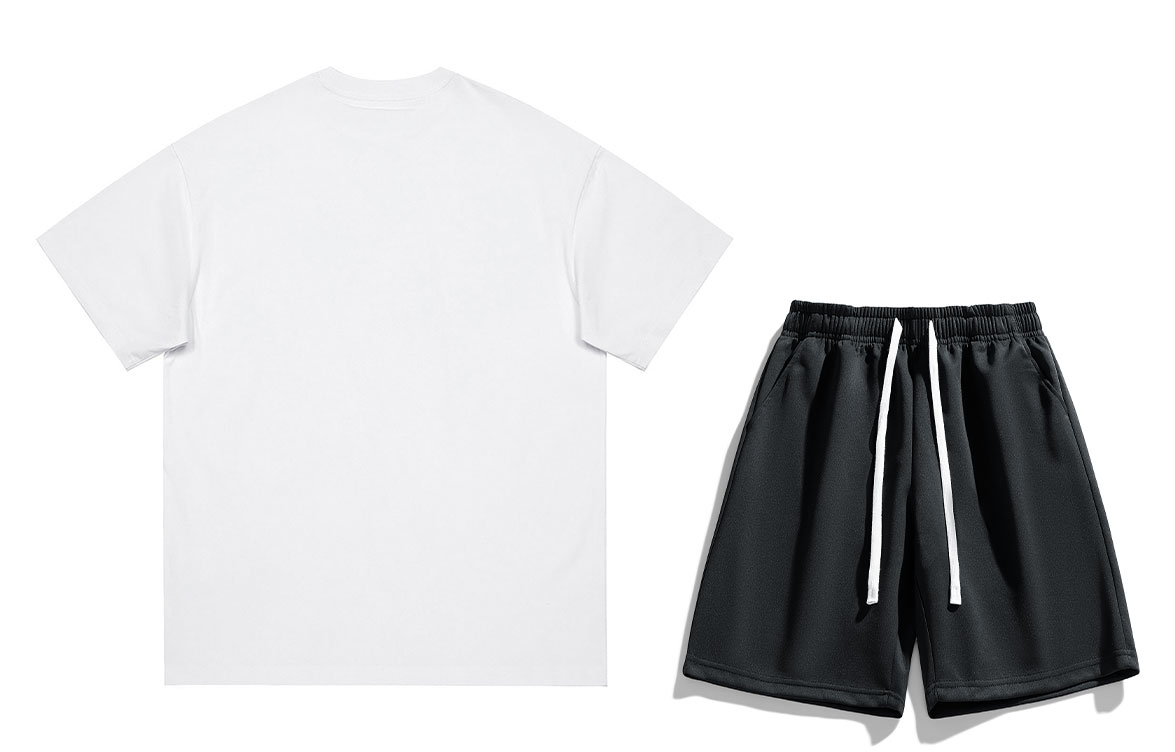 COMOWA Love is not endless abuse. Fun creative no-letter Logo print loose drop-shoulder heavy cotton short-sleeve T-shirt and shorts casual sportswear set, unisex