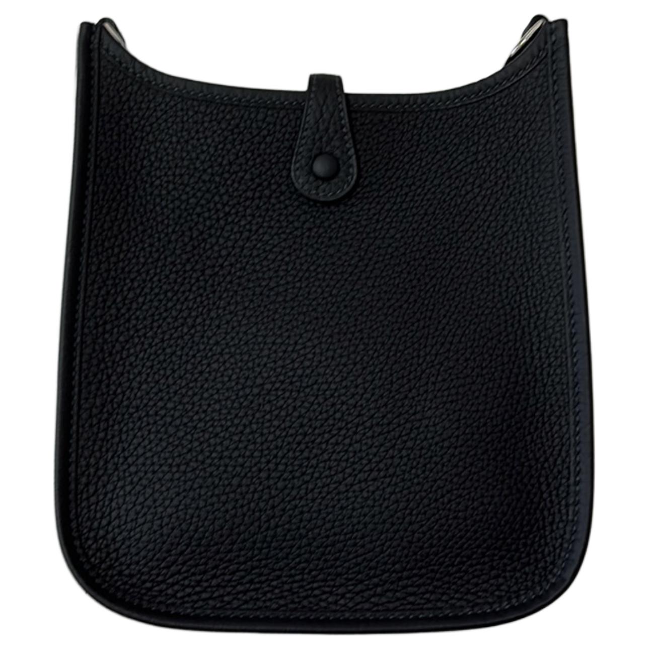 Женская сумка Hermes Evelyne 16 Clemence 16 89 Noir (черный) — фото 2