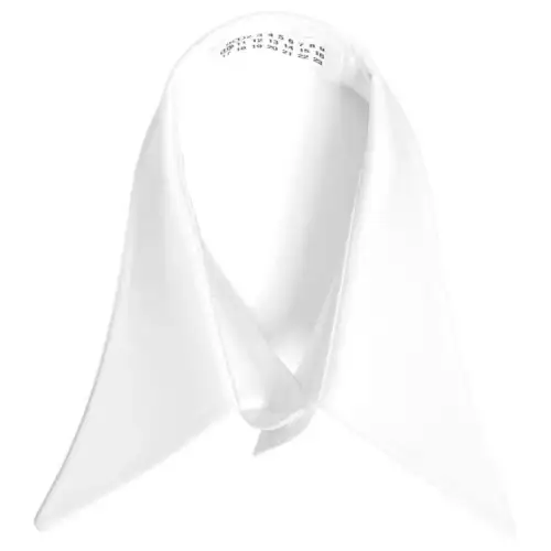 Maison Margiela Logo Patch Poplin Shirt Collar