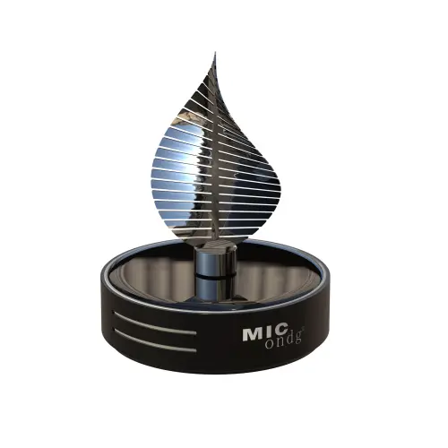 Small rotating perfume, universal aromatherapy solar-powered for auto
