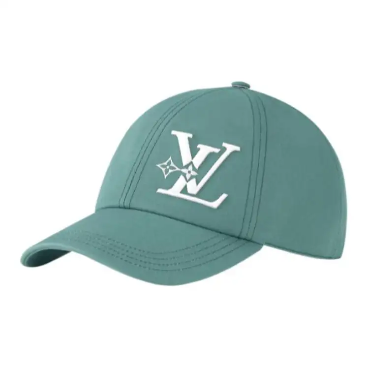 LOUIS VUITTON Lv Smash Cap