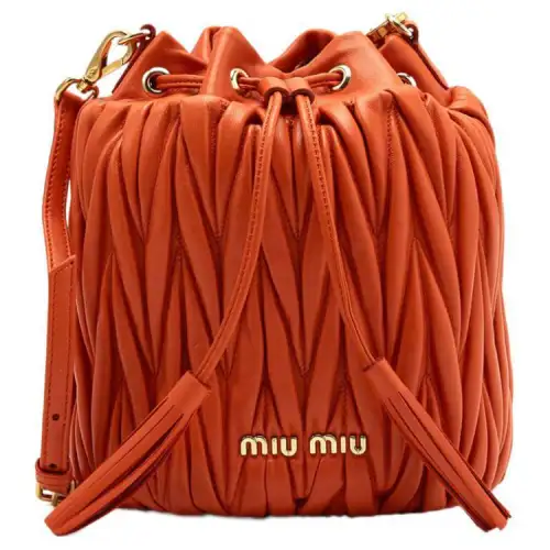 MIU MIU Matelassé Soft Sheep Leather Rope Bucket Bag, Portable Crossbody Bag, Shoulder Bag Women's Dirty Orange
