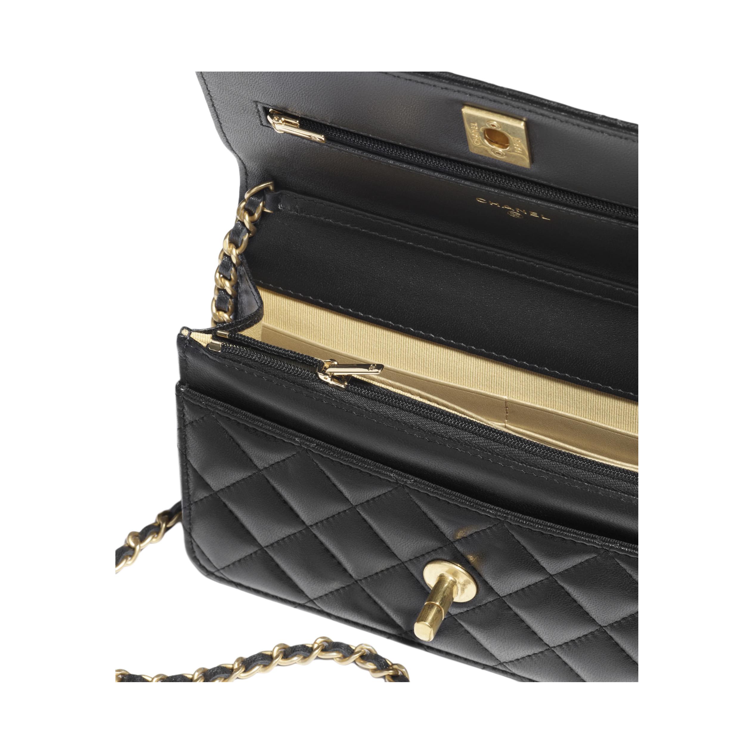 Женская сумка Chanel 24A Mini (черная) — фото 3