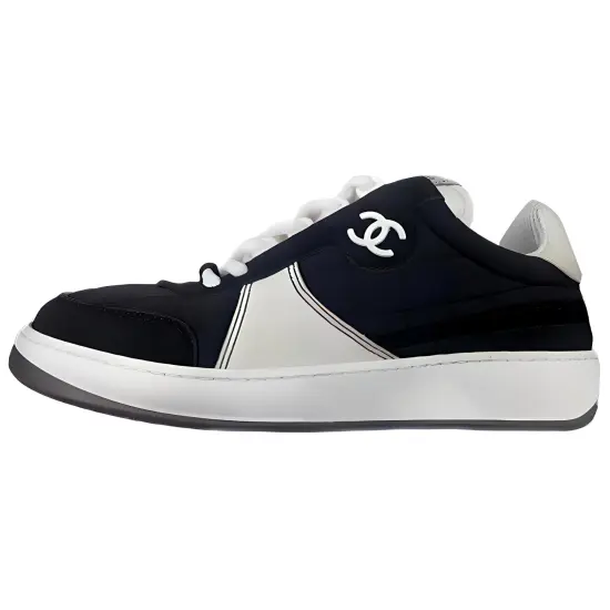 CHANEL Low Top Stylish Skateboarding Shoes Women's Black White