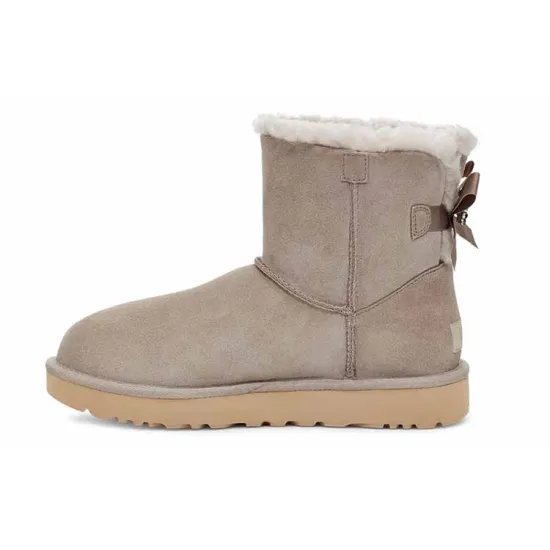 UGG Bailey Snow Boots Women's Oyster Color